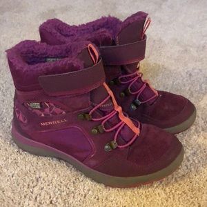 Merrell girls size 3 hiking boots